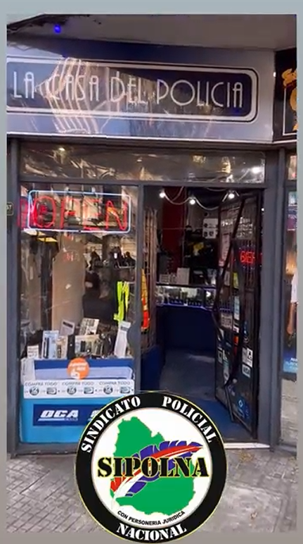 LA CASA DEL POLICÍA